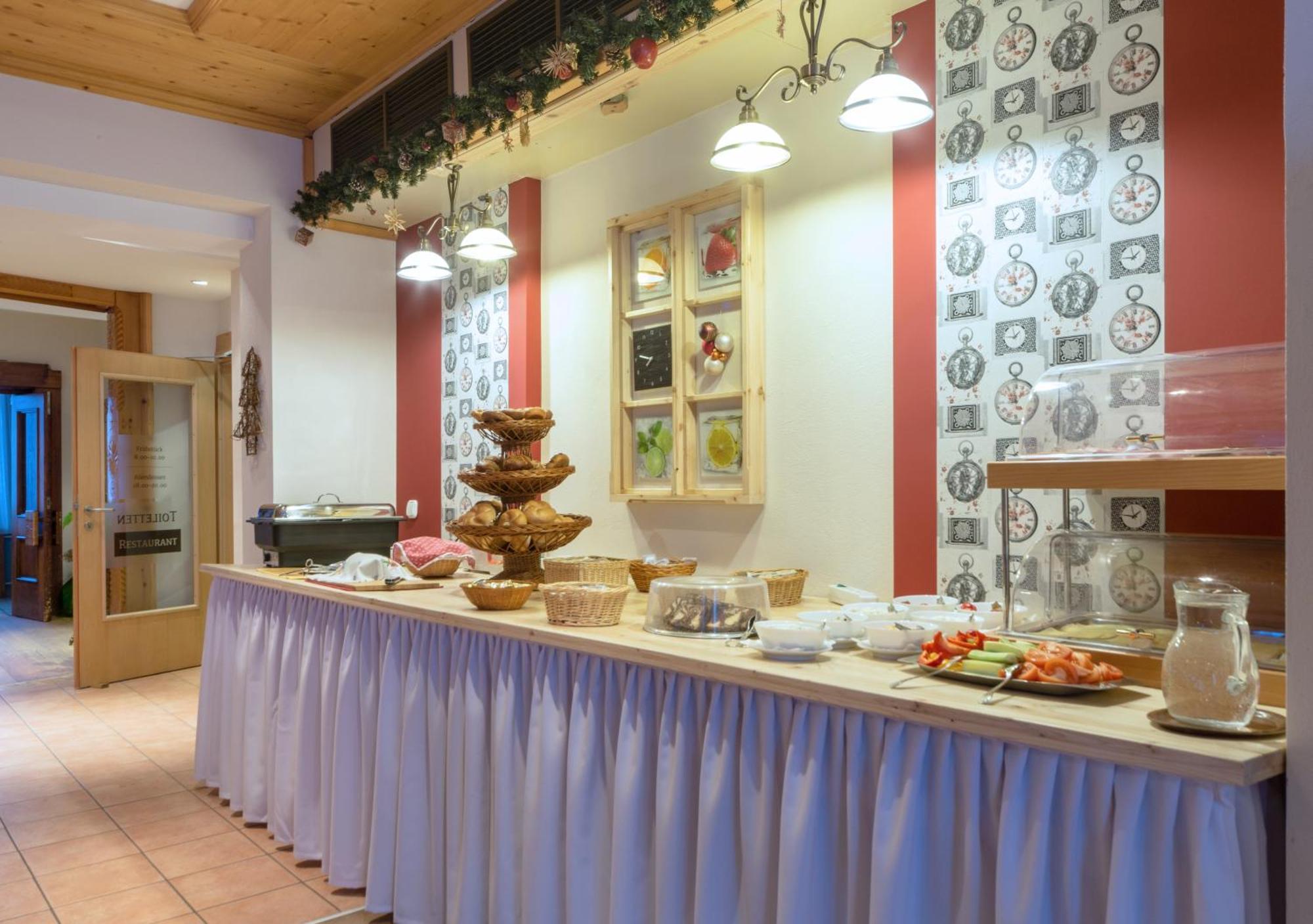 Hotel Aquamarin Bad Mitterndorf Zewnętrze zdjęcie
